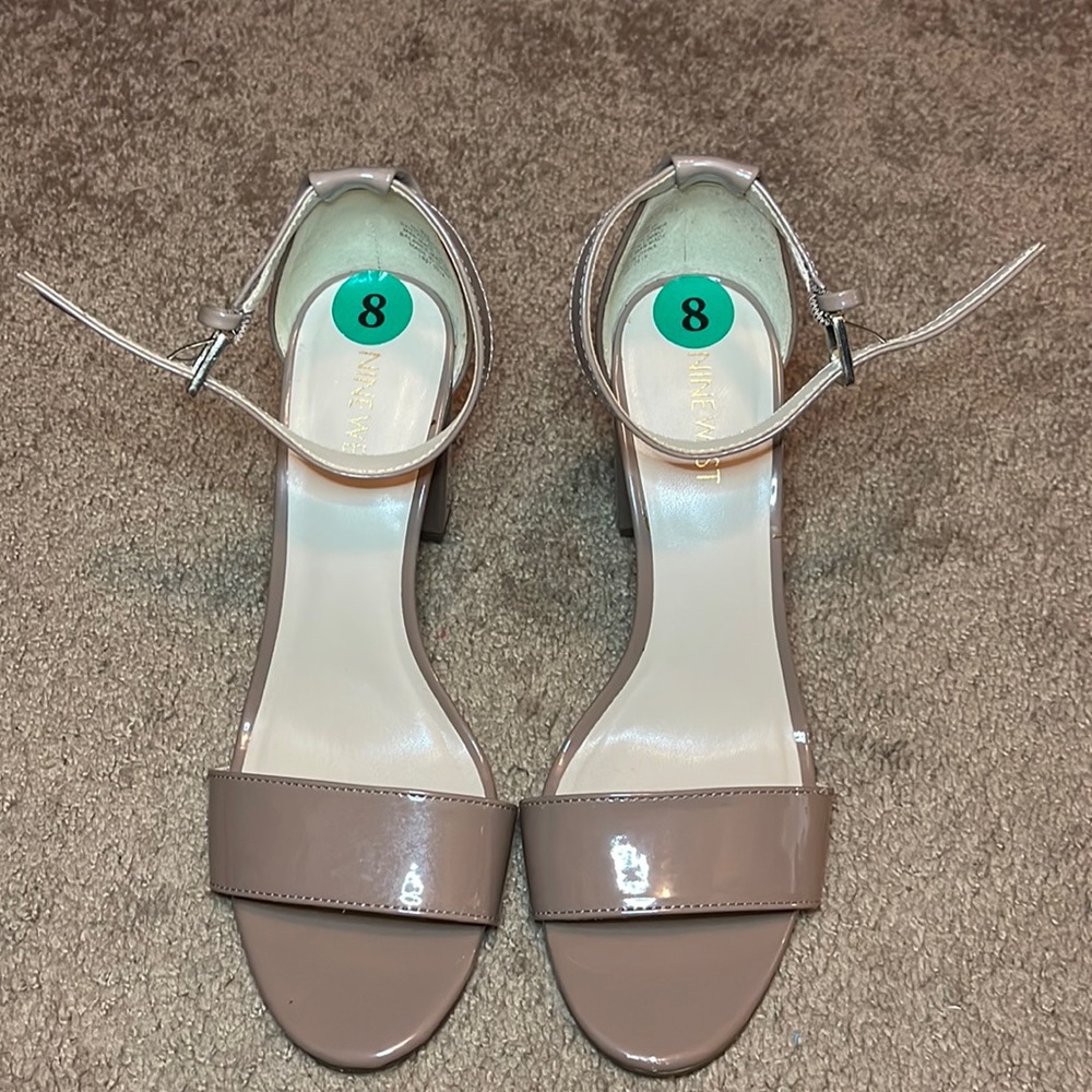 Nine West womens tan heel wedge size 8 worn twice
